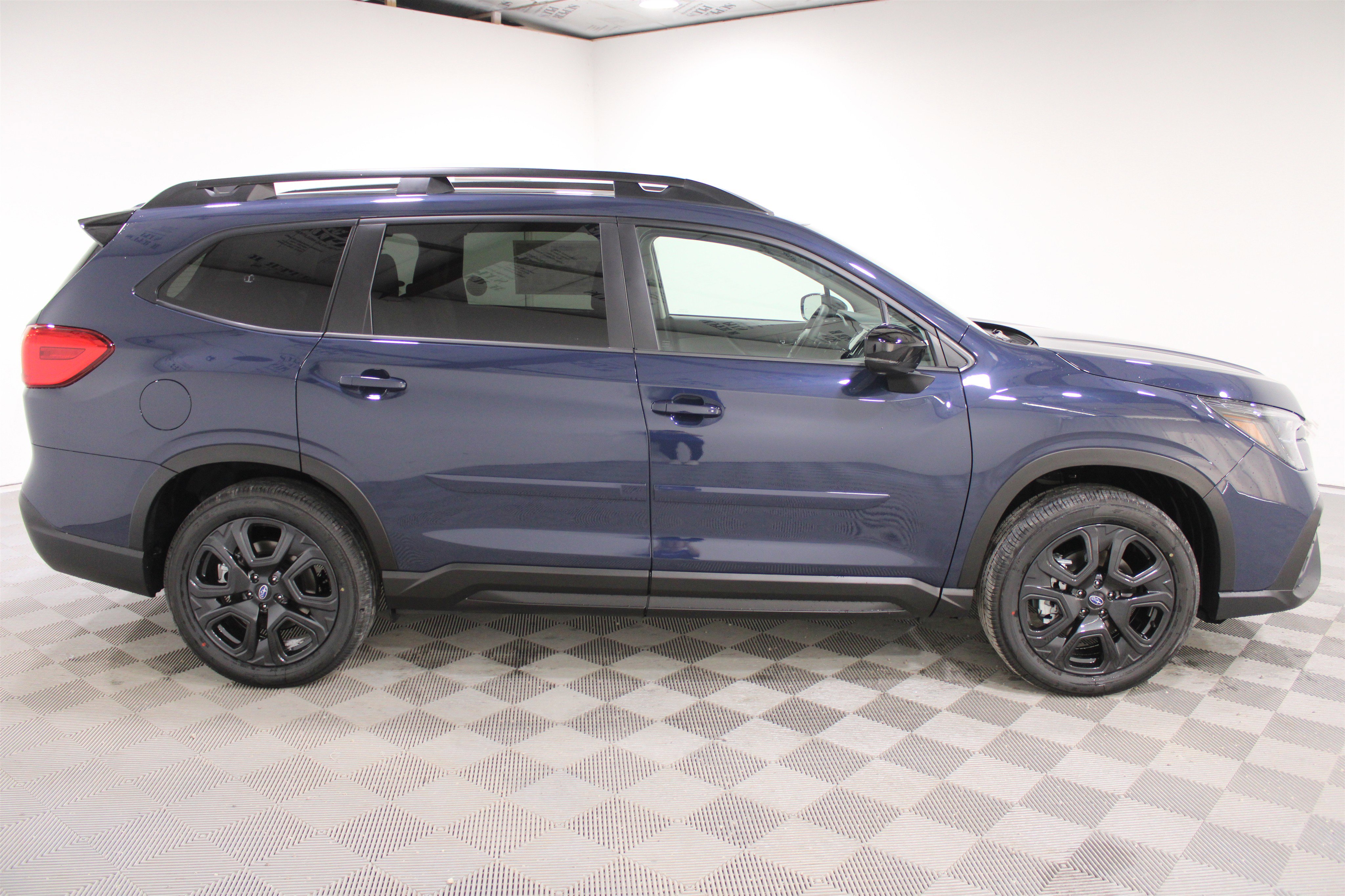 New 2025 Subaru Ascent Onyx Edition image 28