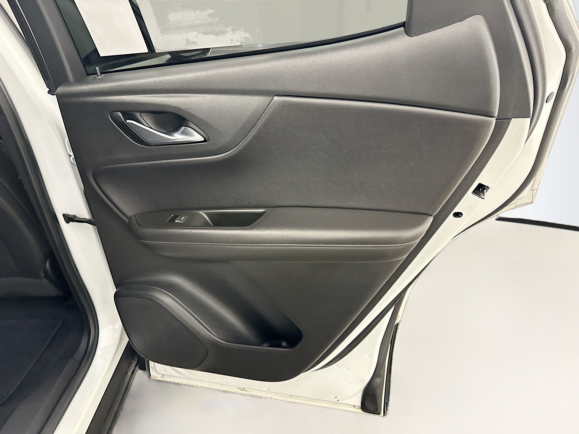 Used 2021 Chevrolet Blazer LT w/ Redline Edition image 32