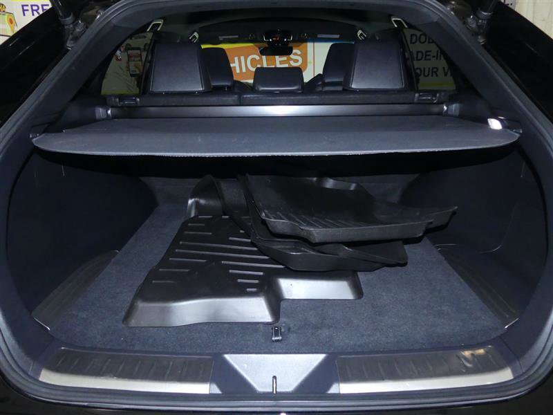 Used 2021 Toyota Venza XLE image 29