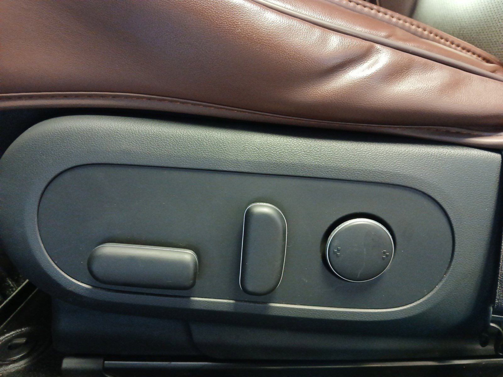 Used 2024 Hyundai Ioniq 5 SEL image 16