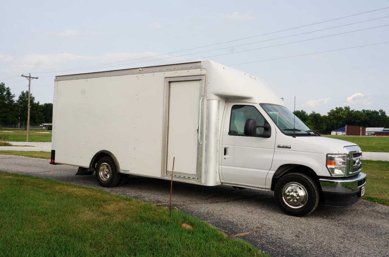 Used 2023 Ford E-350 and Econoline 350 Super Duty w/ Driver's Safety Package RWD image 5