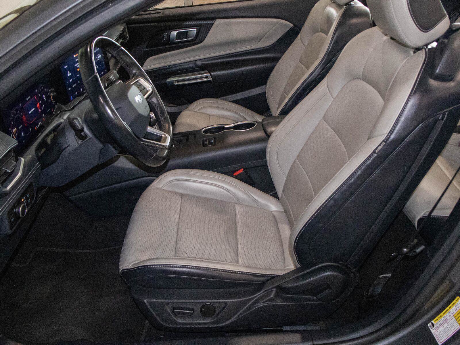 Used 2024 Ford Mustang Premium RWD image 7