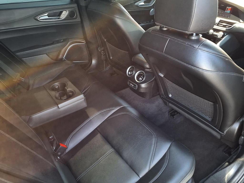Used 2022 Alfa Romeo Giulia Ti RWD image 36