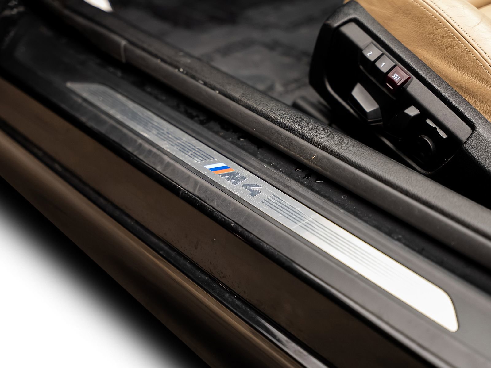 Used 2015 BMW M4 Convertible image 68