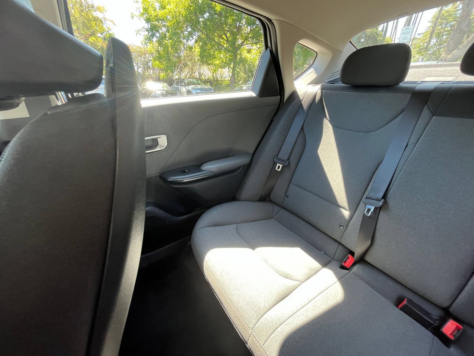 Used 2025 Kia K4 FWD image 38