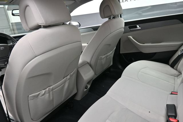 Used 2017 Hyundai Sonata SE FWD image 24