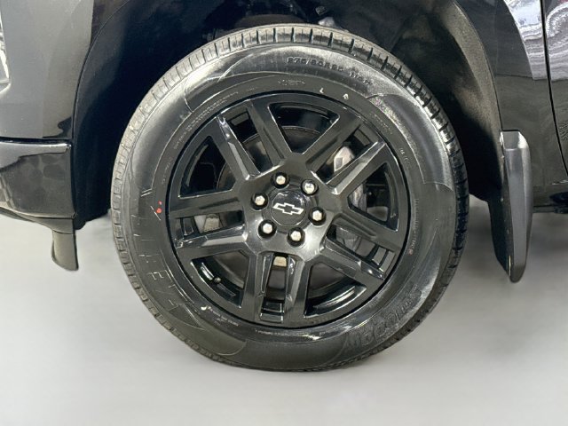Used 2024 Chevrolet Silverado 1500 RST w/ Convenience Package II AWD/4WD image 37