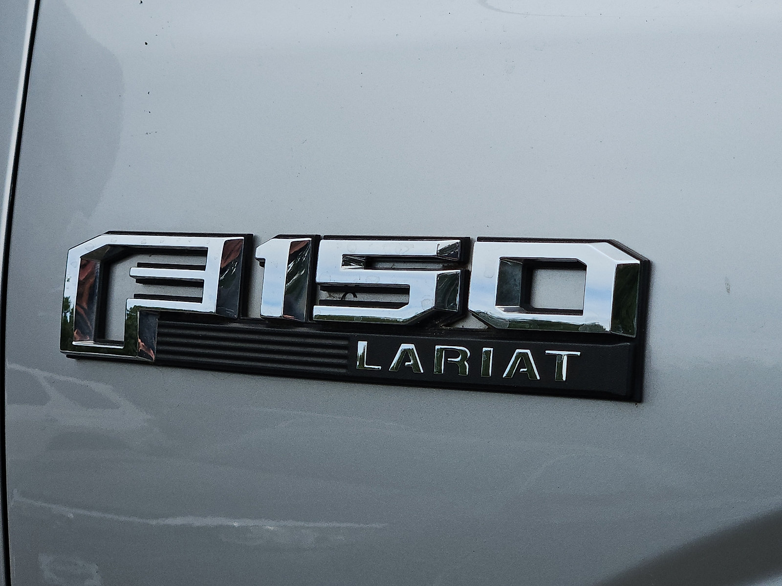 Used 2016 Ford F150 Lariat w/ Trailer Tow Package AWD/4WD image 29