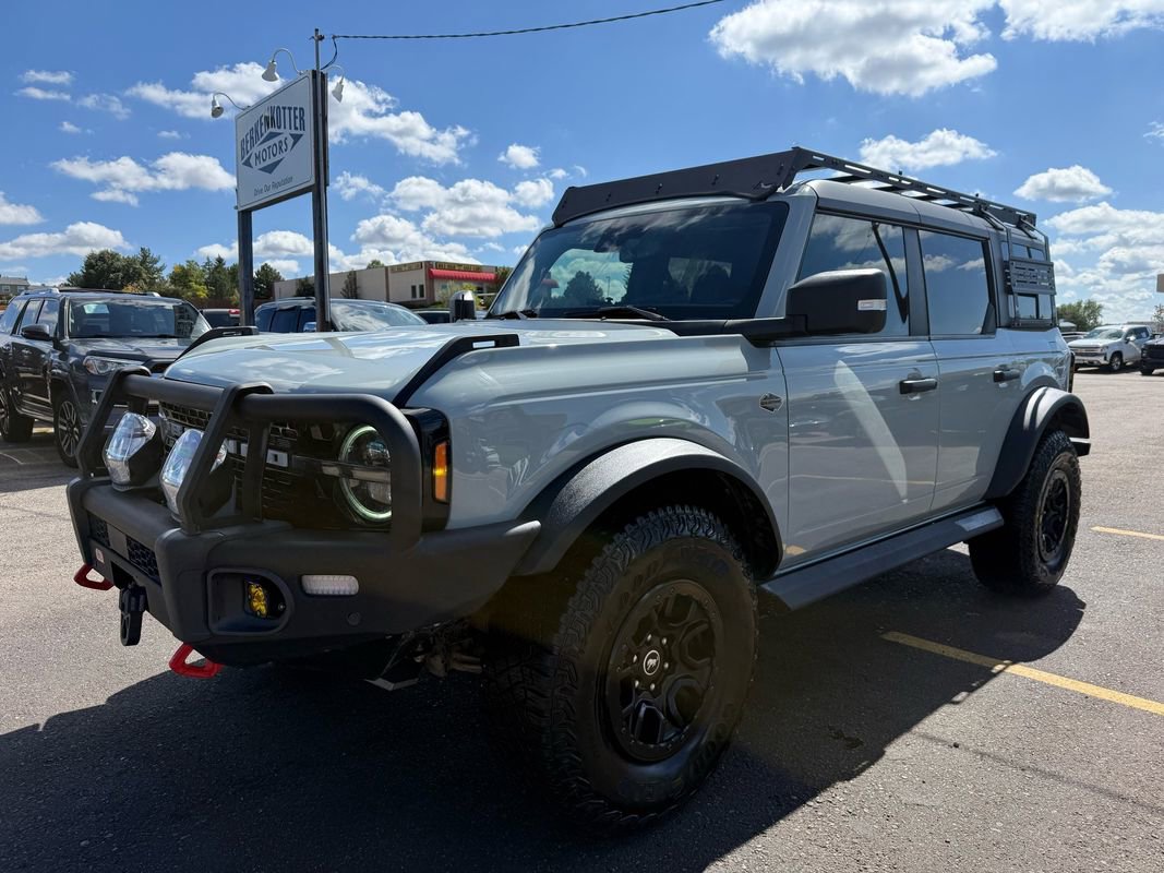 Used 2023 Ford Bronco Wildtrak image 8