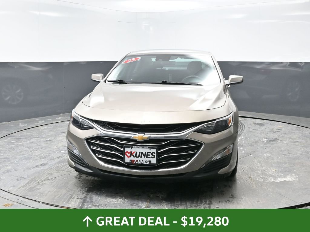 Used 2025 Chevrolet Malibu LT image 8