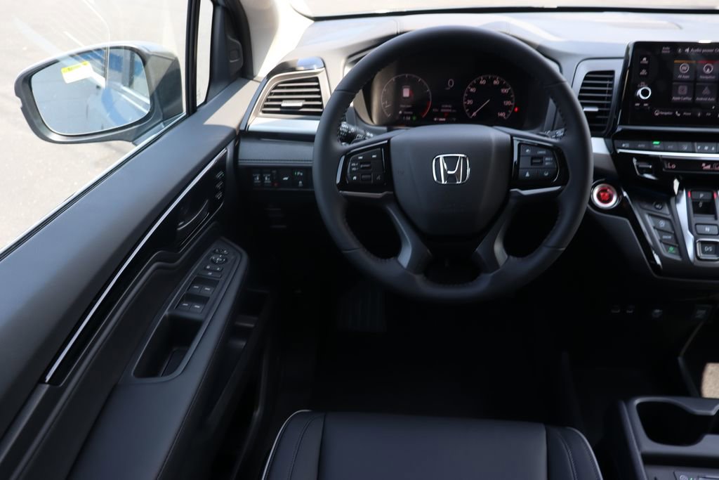 Used 2026 Honda Odyssey Touring image 20