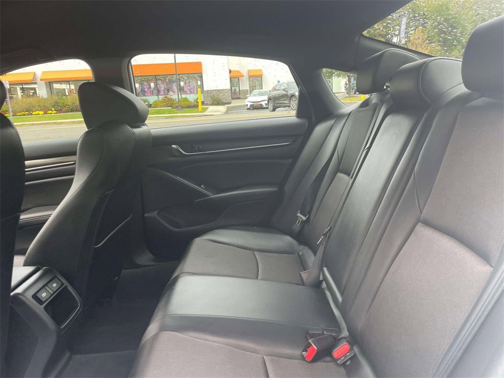Certified 2022 Honda Accord Sport image 11