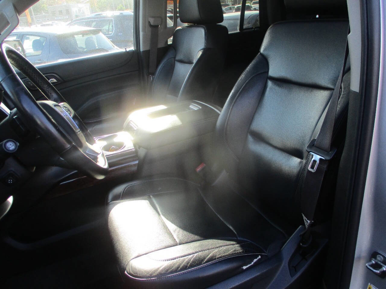 Used 2015 GMC Yukon SLT w/ Open Road Package image 6