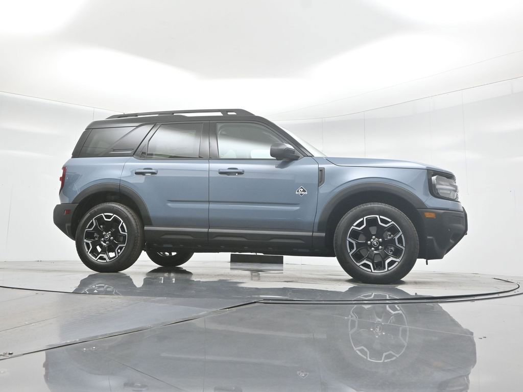 New 2025 Ford Bronco Sport Outer Banks w/ Outer Banks Tech Package+ image 3