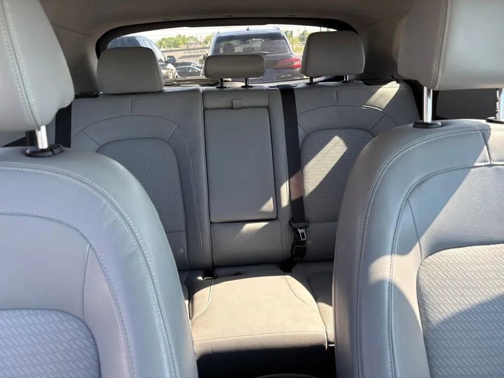 Used 2018 Hyundai Kona Ultimate FWD image 17