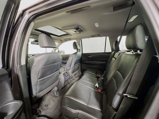 Used 2017 Honda Pilot Touring image 22