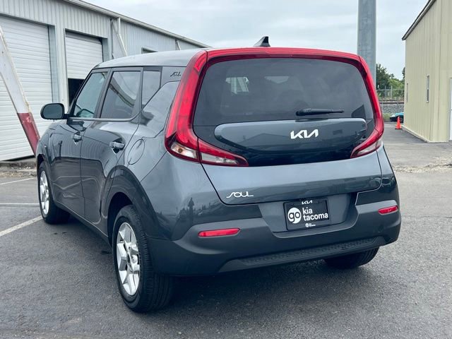 Certified 2022 Kia Soul LX w/ Technology Package FWD image 9