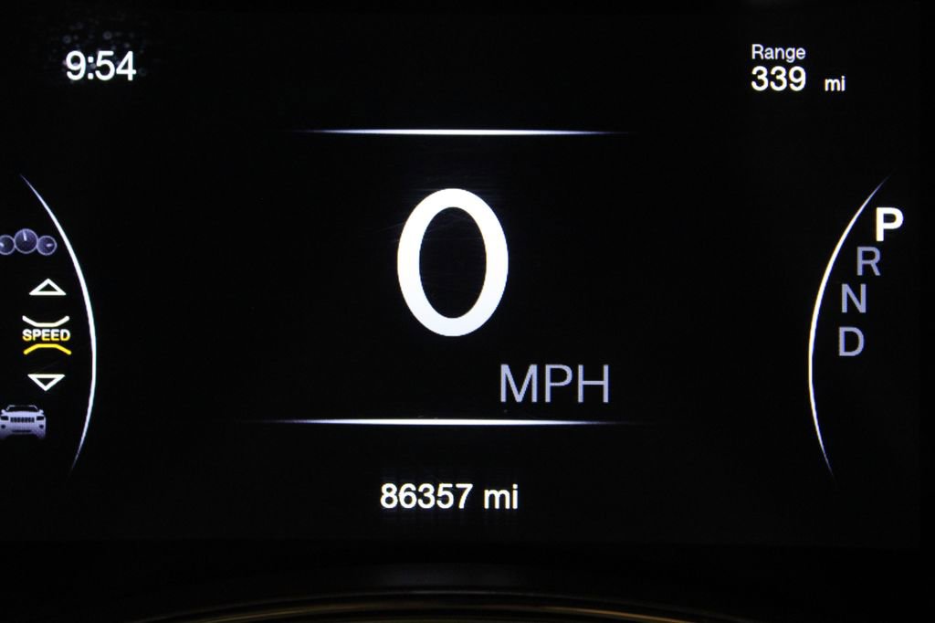 Used 2018 Jeep Grand Cherokee Altitude image 11