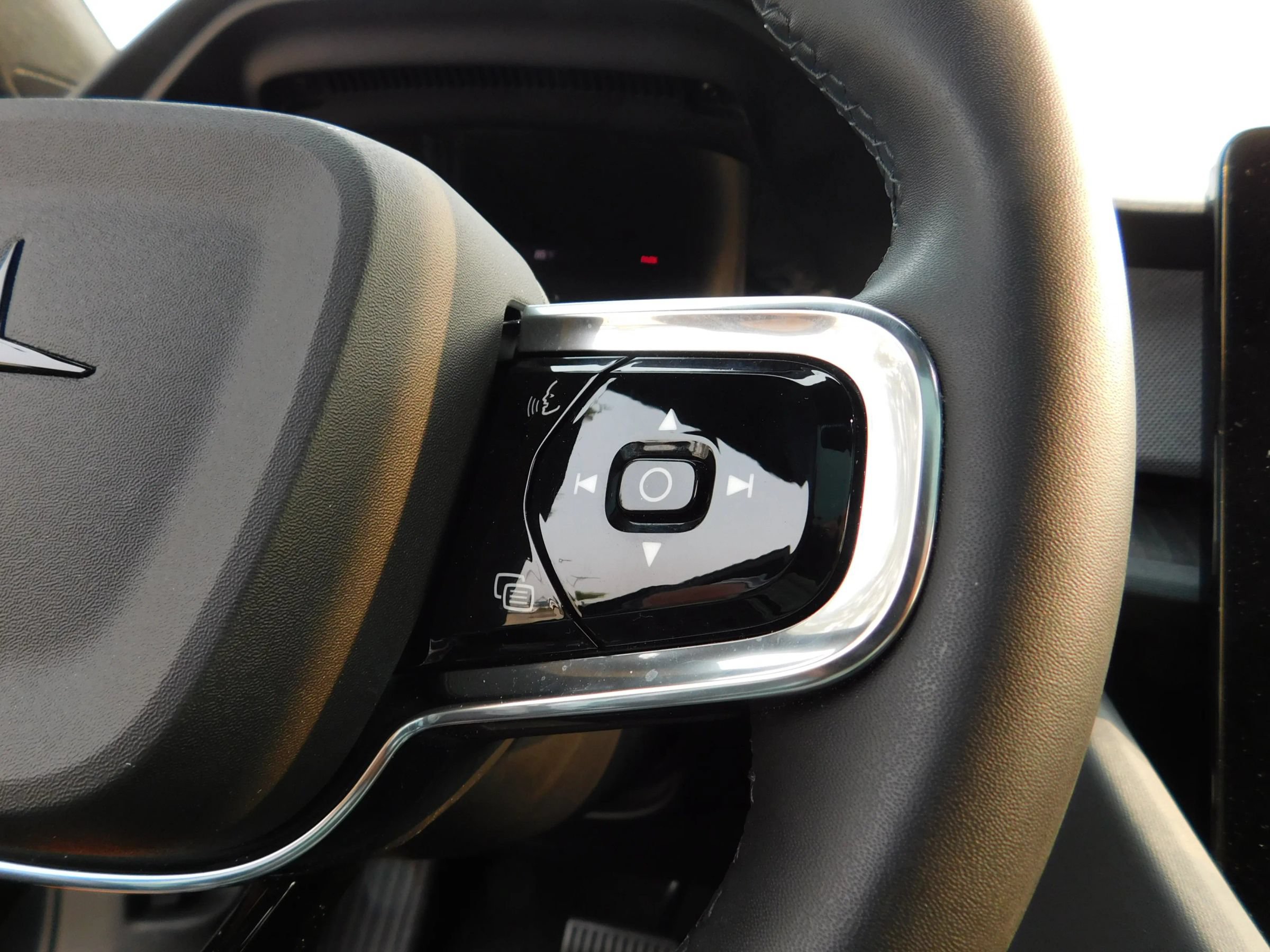 Used 2023 Polestar Polestar 2 AWD/4WD image 24