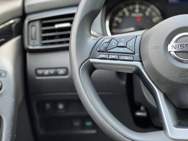 Used 2020 Nissan Rogue Sport SV FWD image 32