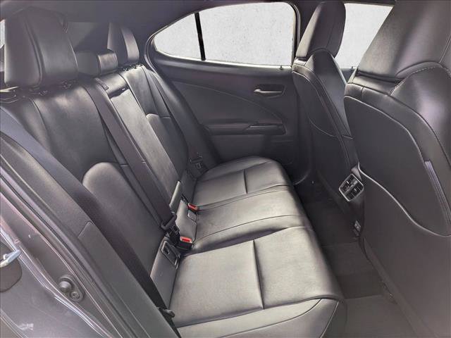 Used 2024 Lexus UX 250h FWD image 20