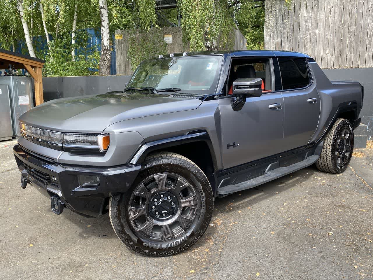 Used 2026 GMC Hummer EV 4x4 Crew Cab w/ Carbon Fiber Edition Package