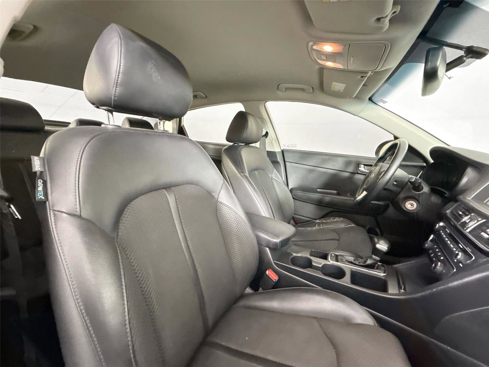 Used 2018 Kia Optima S image 35