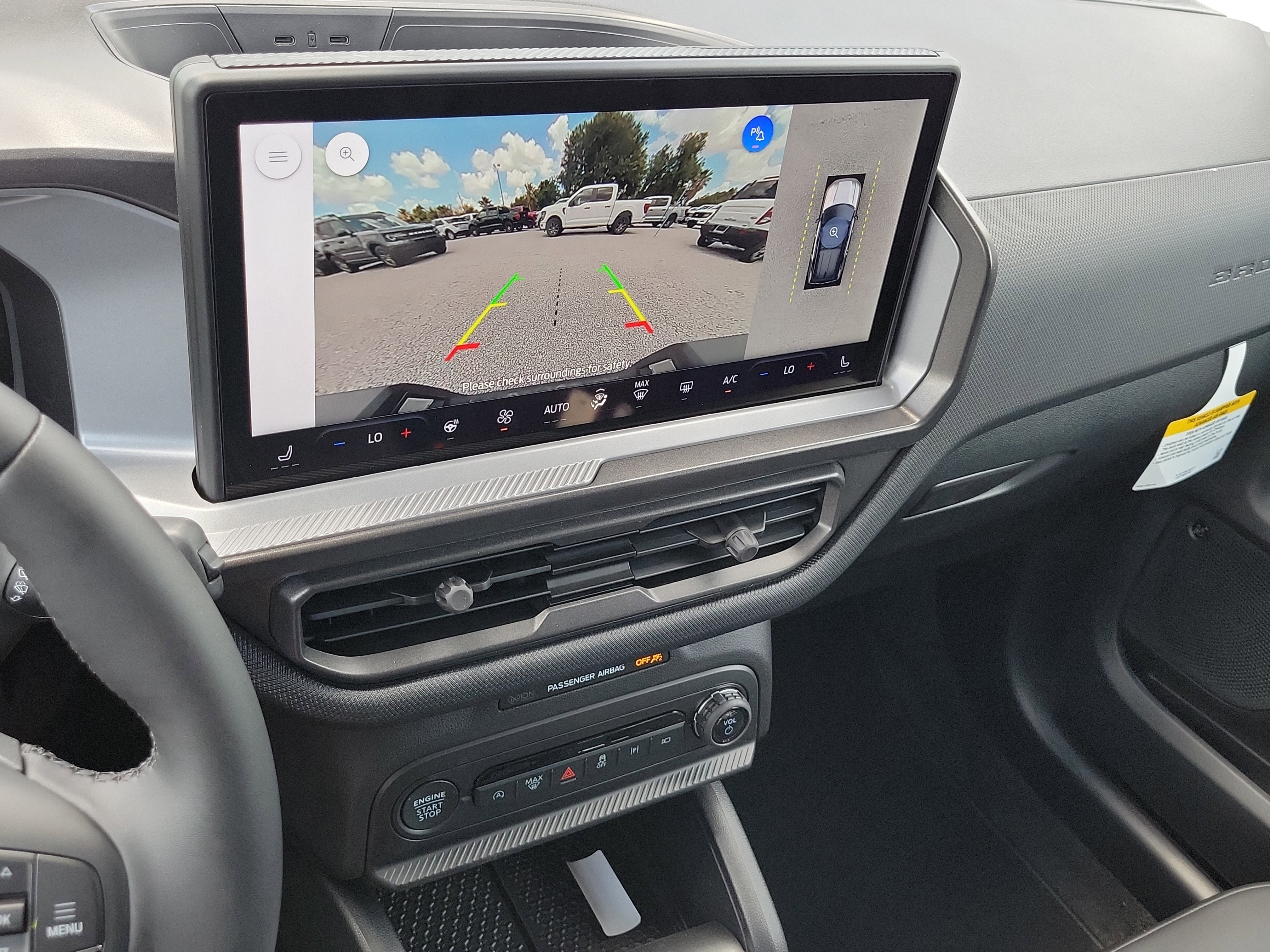 New 2026 Ford Bronco Sport Outer Banks w/ Outer Banks Tech Package+ AWD/4WD image 17