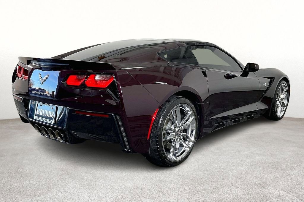 Used 2017 Chevrolet Corvette Stingray Coupe image 2