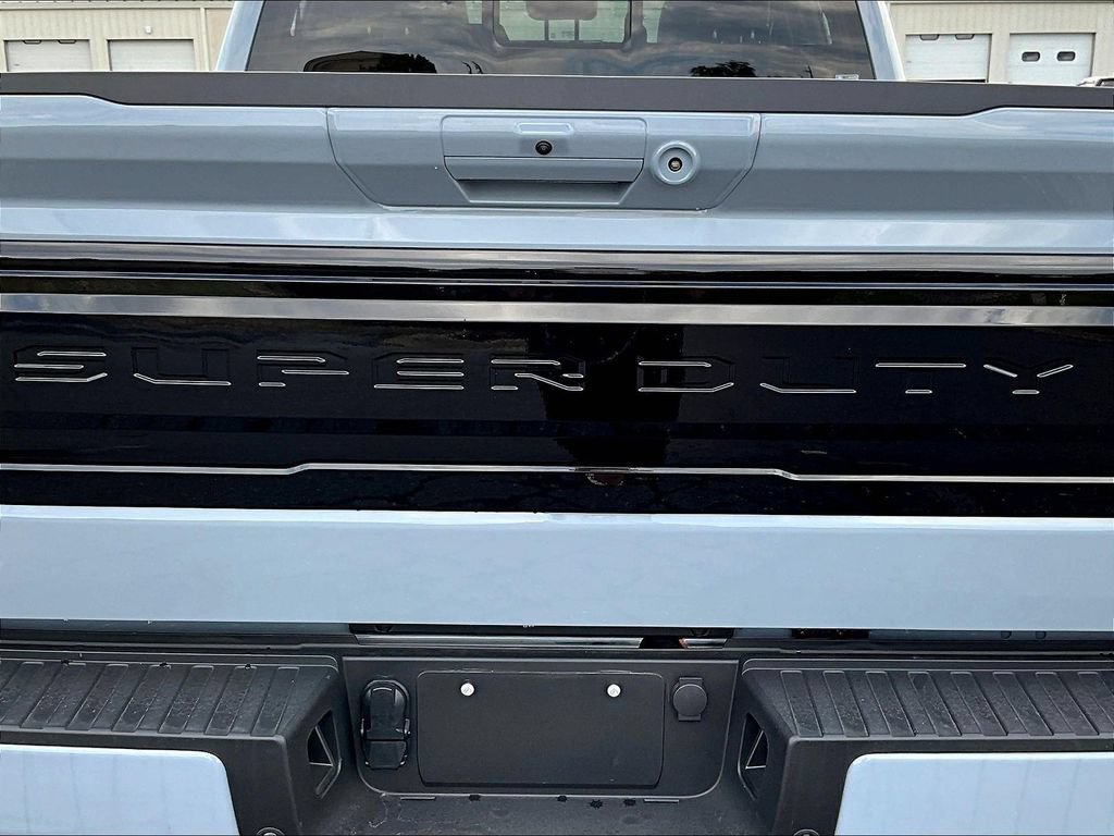 New 2026 Ford F350 Platinum w/ Tremor Off-Road Package AWD/4WD image 8