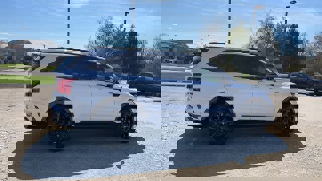 Used 2022 Kia Sorento SX image 9