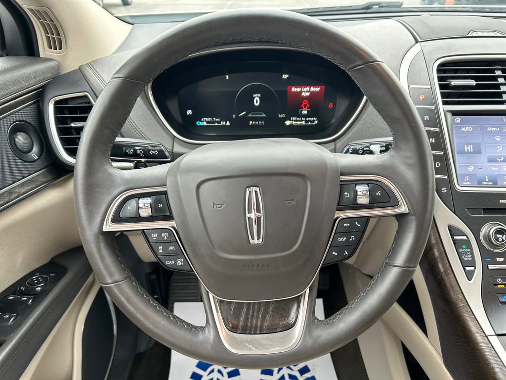Used 2019 Lincoln Nautilus Reserve image 19