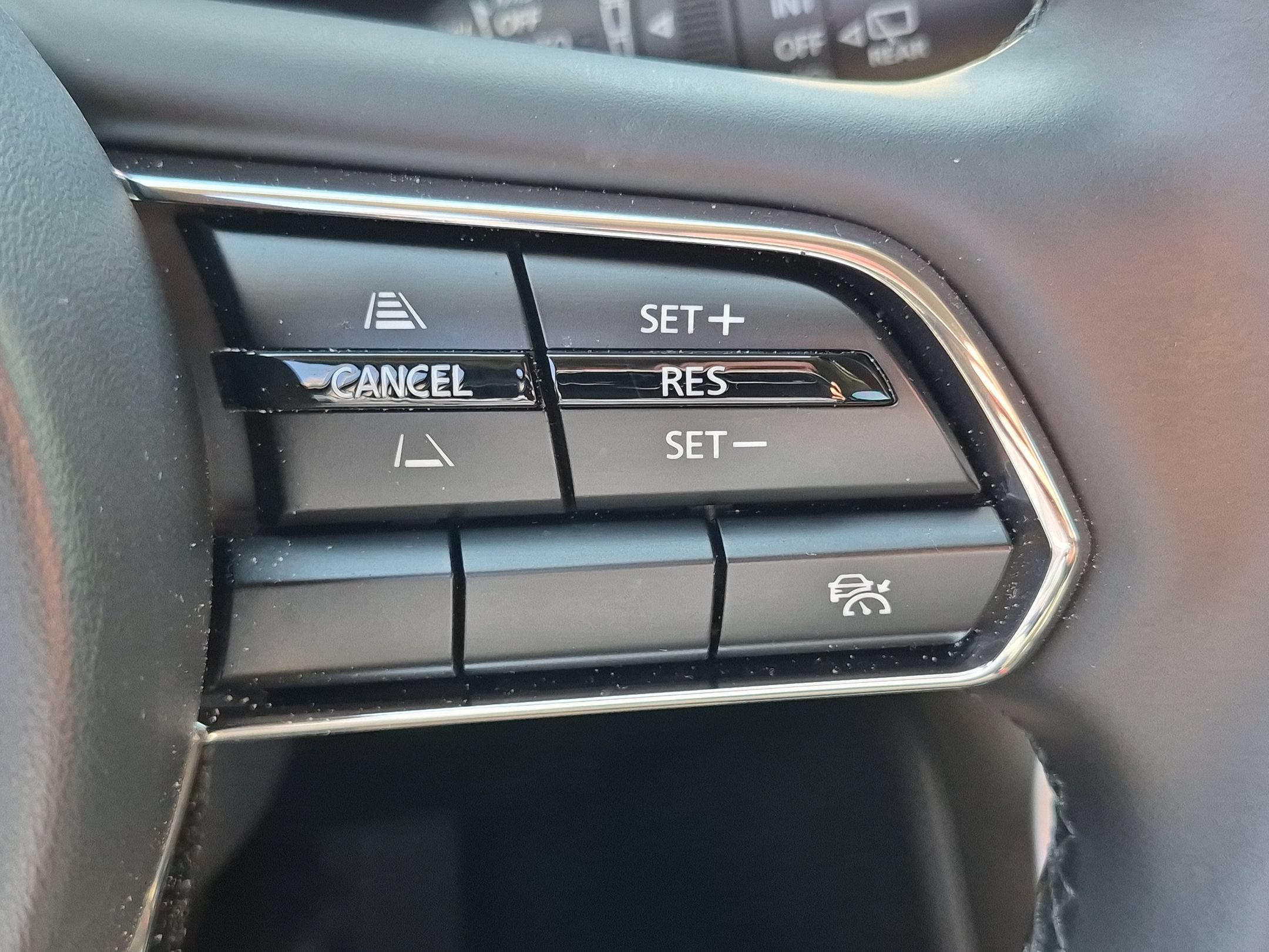 Certified 2025 MAZDA CX-90 3.3 Turbo w/ Select Package AWD/4WD image 17