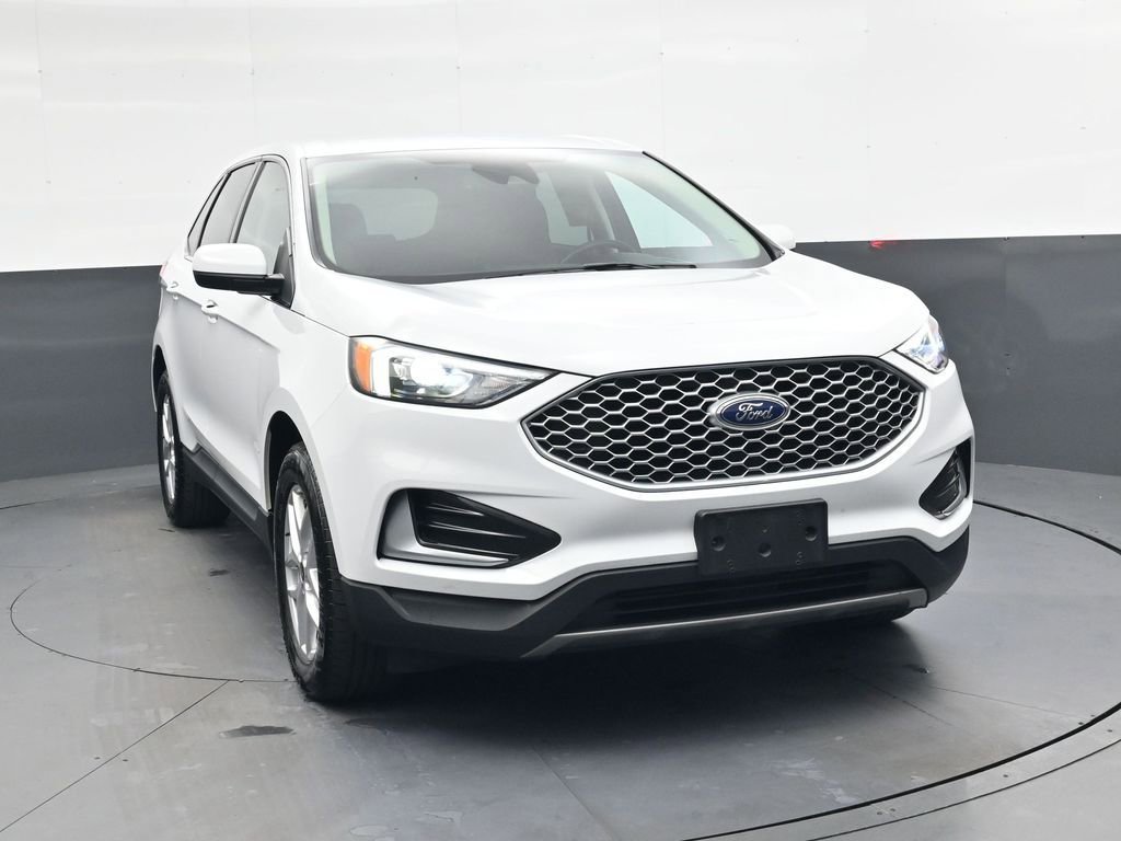 Used 2023 Ford Edge SEL image 10