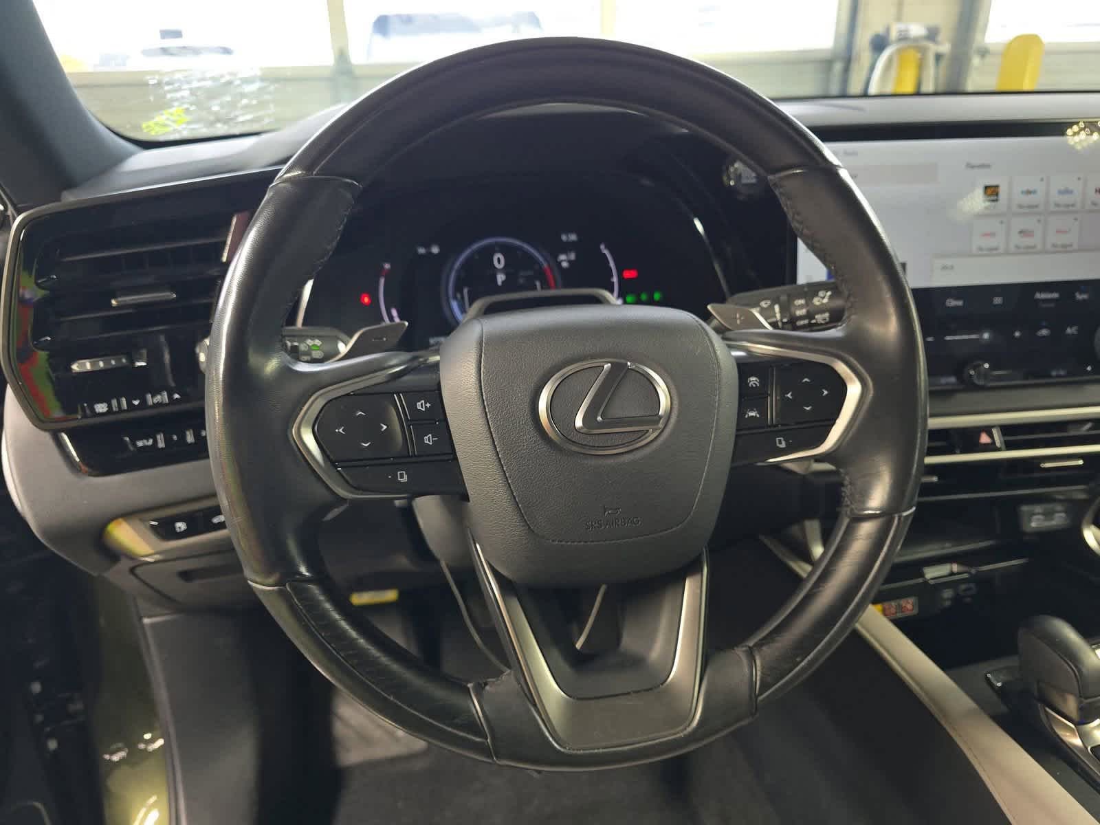 Used 2024 Lexus RX 350 Premium Plus image 11