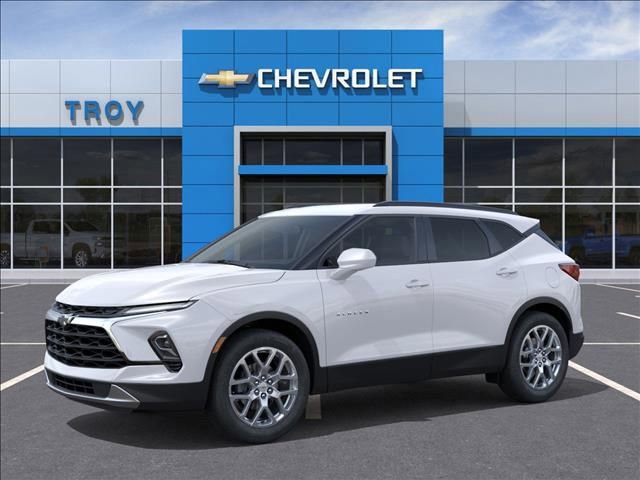 New 2025 Chevrolet Blazer LT w/ Convenience Package AWD/4WD image 2