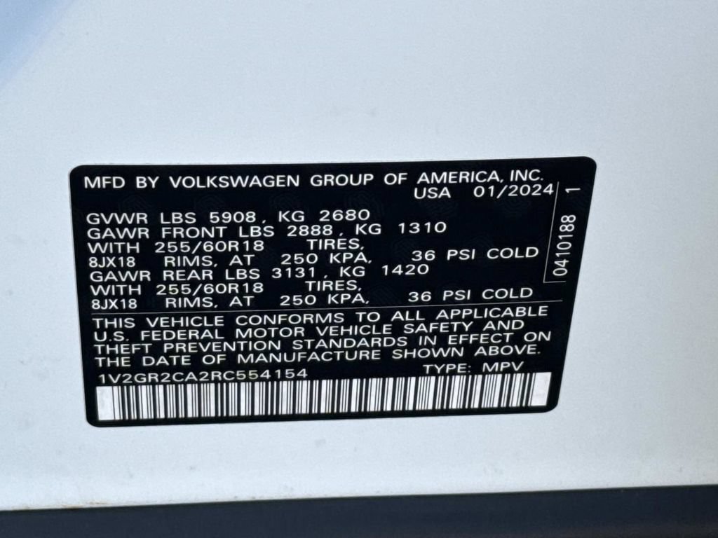 Used 2024 Volkswagen Atlas Peak Edition SEL AWD/4WD image 26