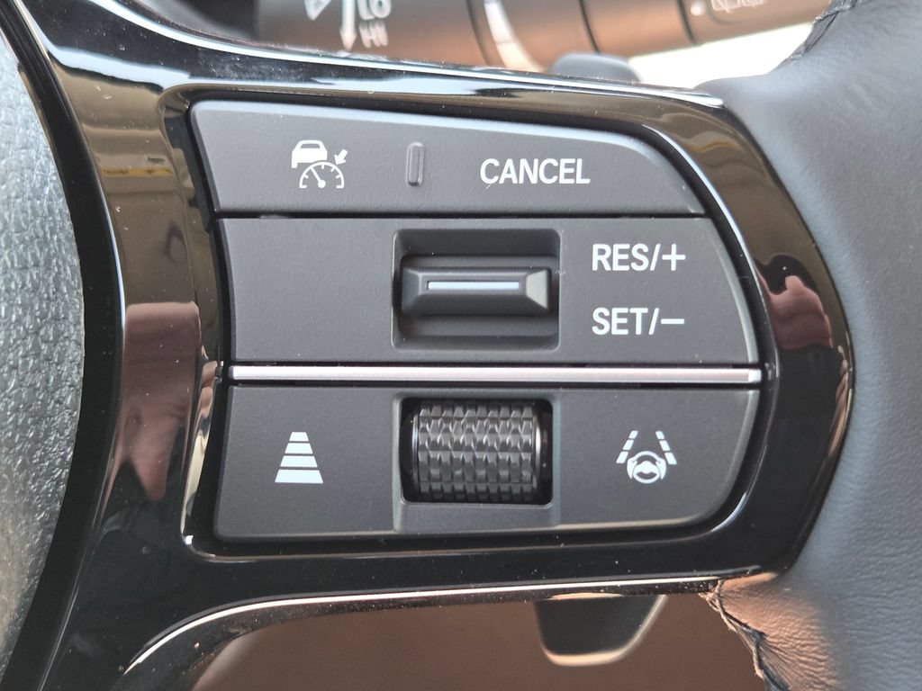 New 2026 Honda Pilot Touring image 11