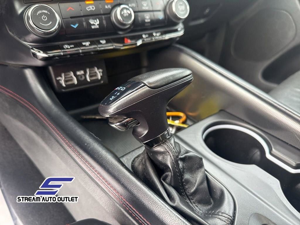 Used 2023 Dodge Durango GT image 26