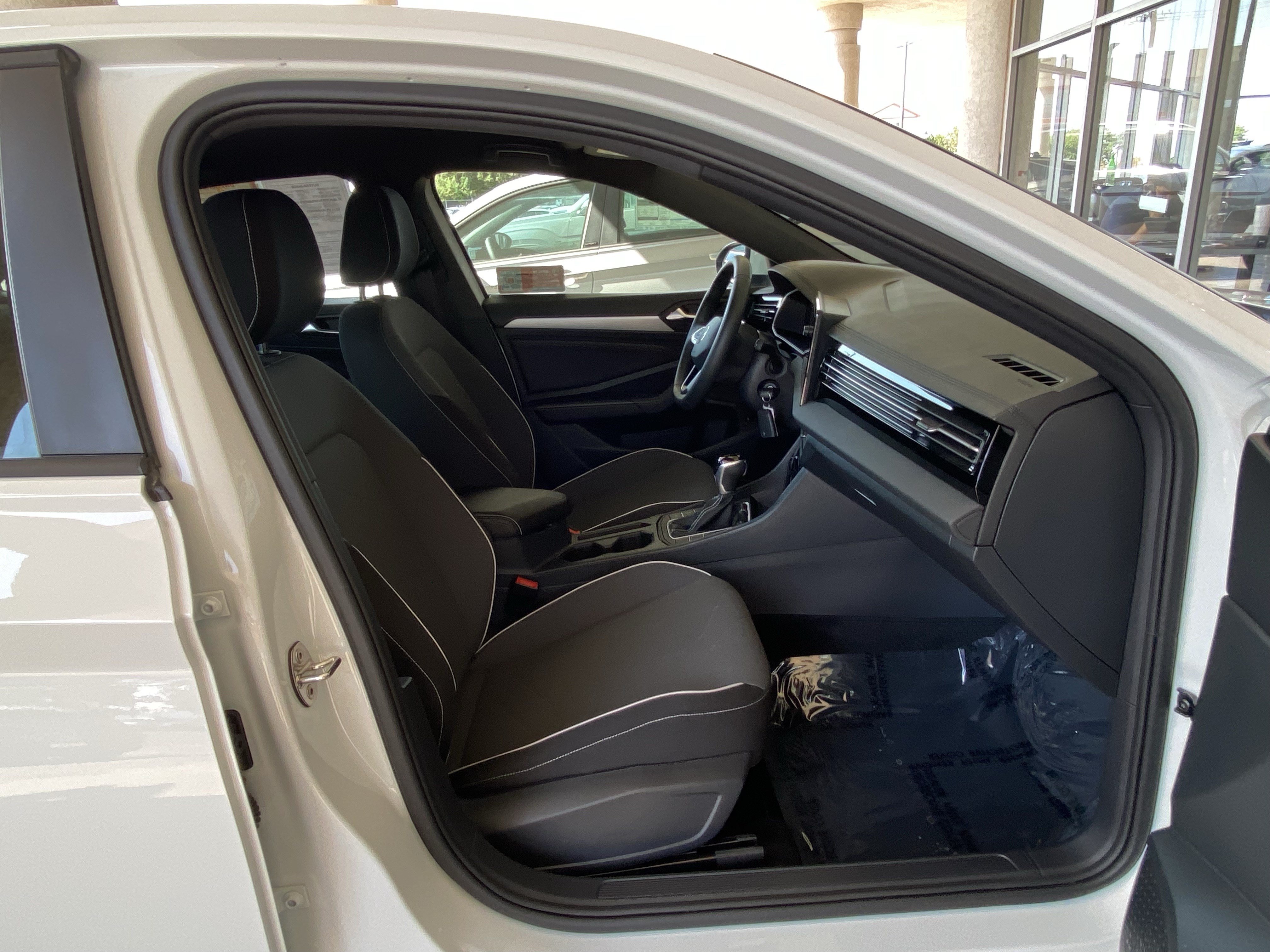 Certified 2026 Volkswagen Jetta Sport FWD image 33