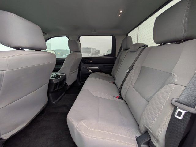 Used 2022 Toyota Tundra SR5 AWD/4WD image 11