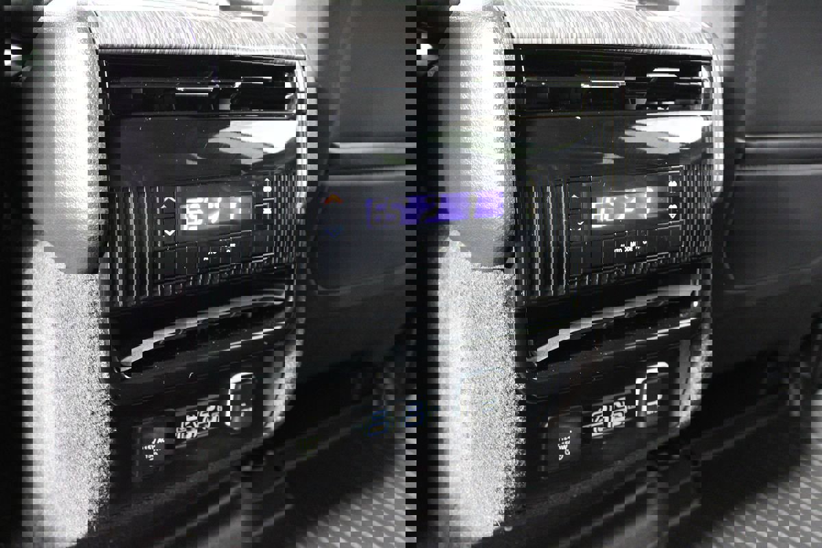 Used 2022 Jeep Wagoneer Series II image 41