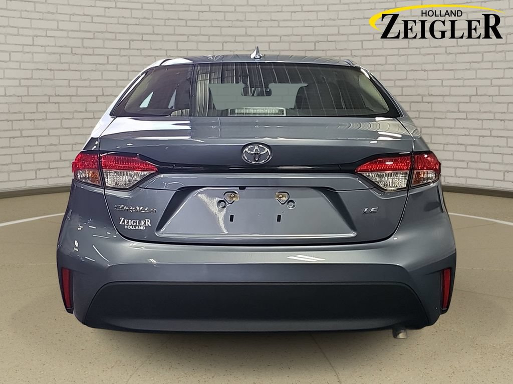 Used 2025 Toyota Corolla LE FWD image 6