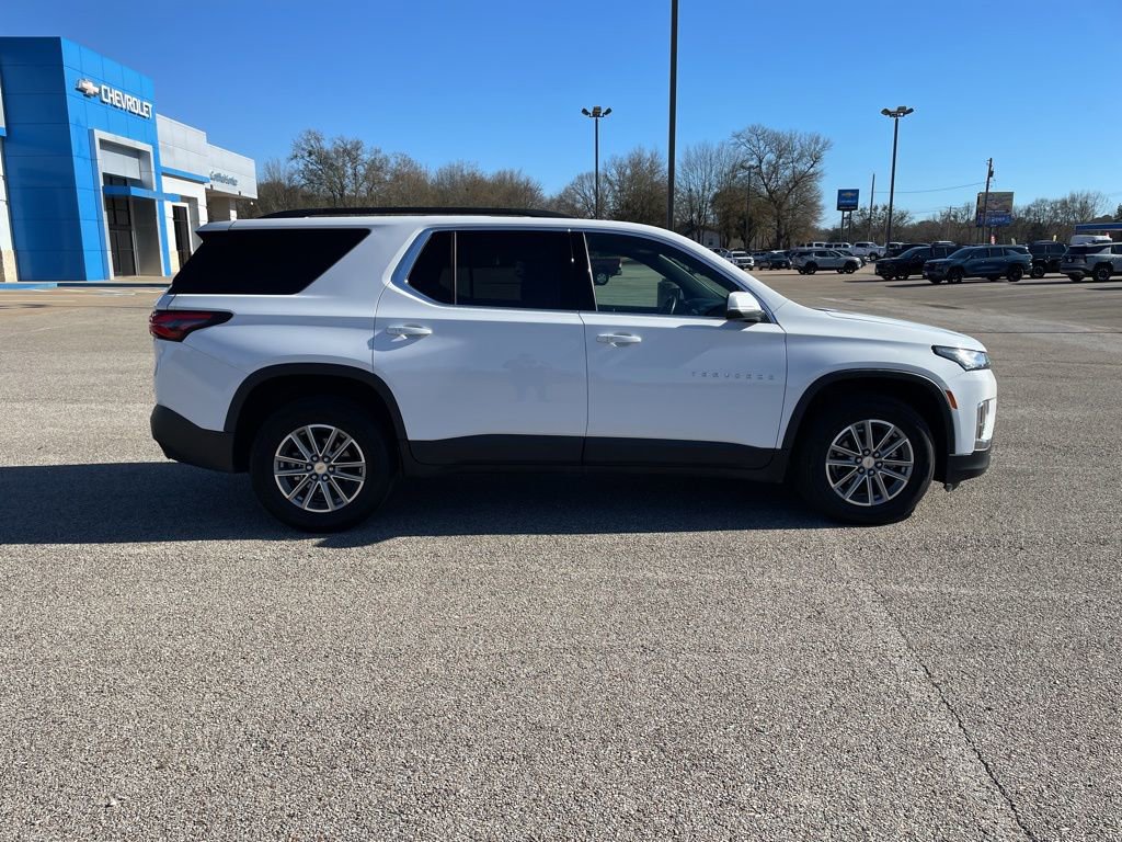 Used 2023 Chevrolet Traverse LT image 6