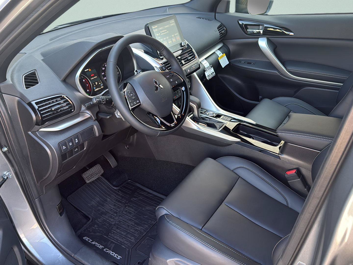 New 2026 Mitsubishi Eclipse Cross SEL AWD/4WD image 19