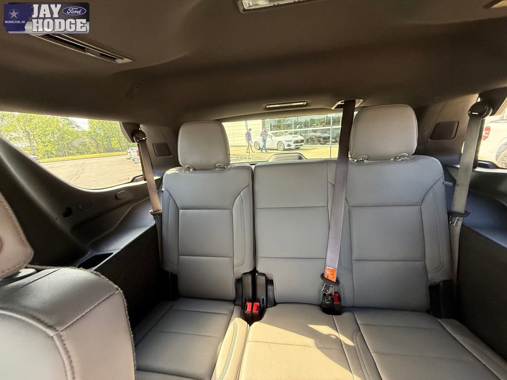 Used 2021 Chevrolet Tahoe LT w/ LT Signature Package RWD image 35