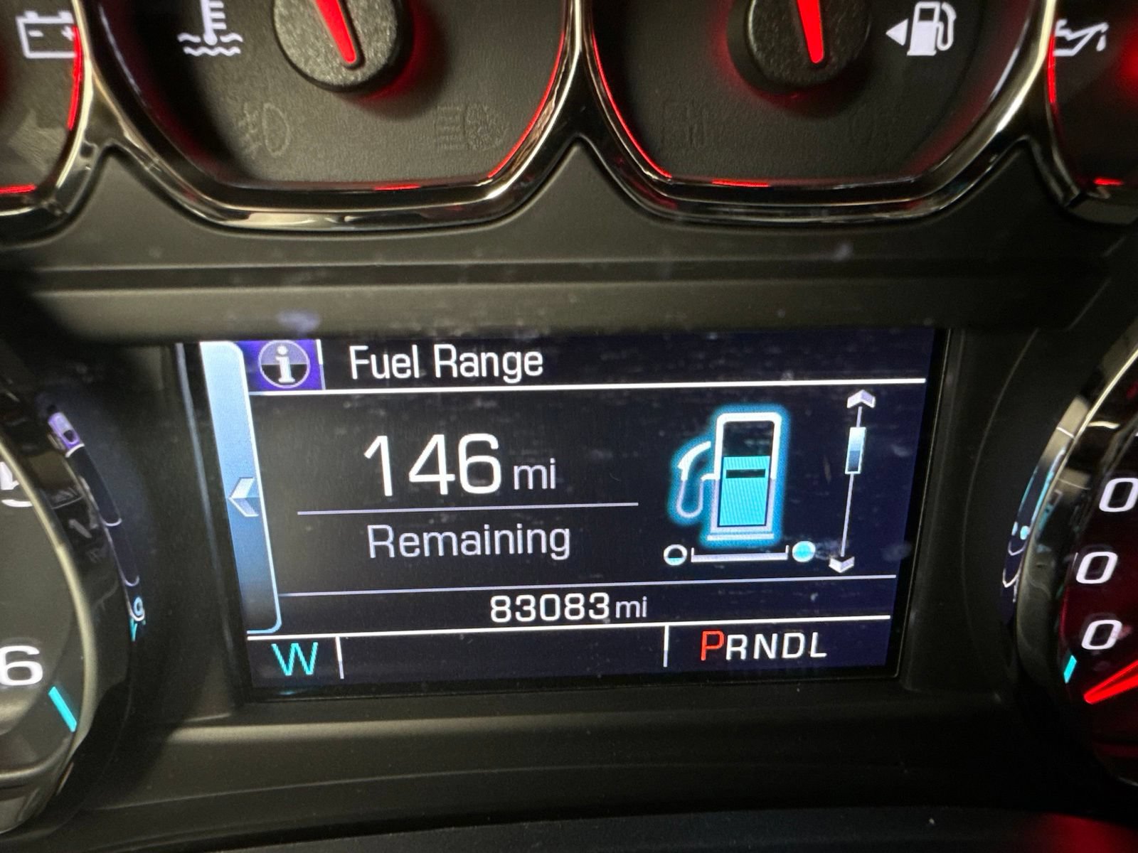Used 2018 Chevrolet Silverado 1500 LT w/ All Star Edition AWD/4WD image 17