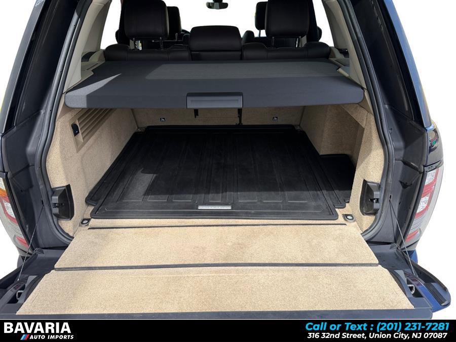 Used 2017 Land Rover Range Rover Supercharged image 19