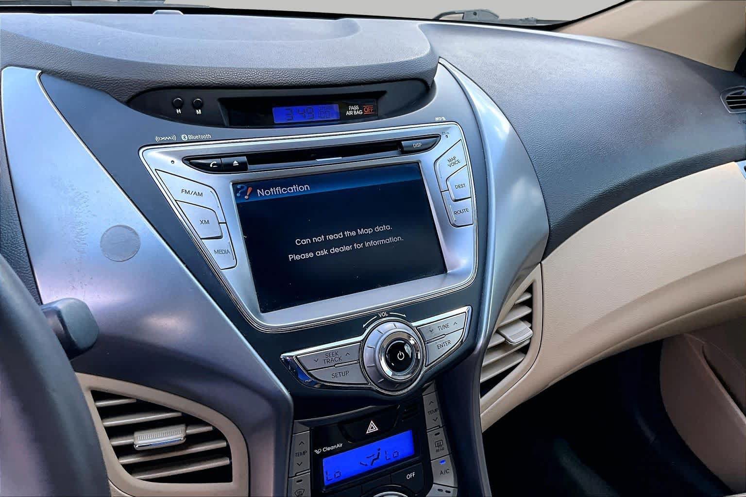 Used 2013 Hyundai Elantra Limited w/ Technology Pkg FWD image 29