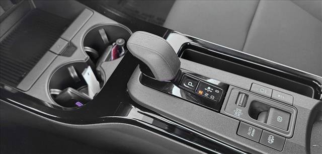 Used 2026 Toyota Prius Plug-In Hybrid image 16